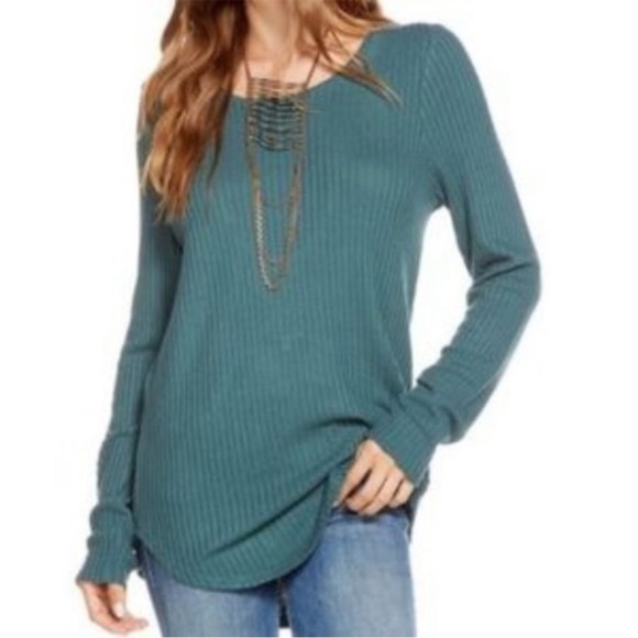 NWOT, Chaser, Women’s LS waffle top, buttons at wrists, rounded hem - Picture 2 of 6